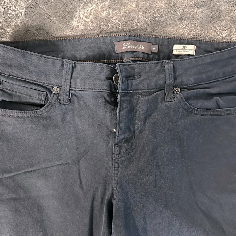 Level 99 lily skinny straight leg jeans size 28